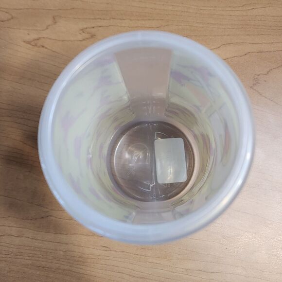 Limited Edition 2022 Gatorade GX Water Bottle 30 oz Serena Williams Pin Yellow - Picture 7 of 10